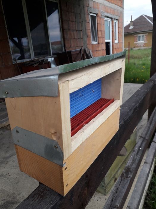 Vând colectoare polen