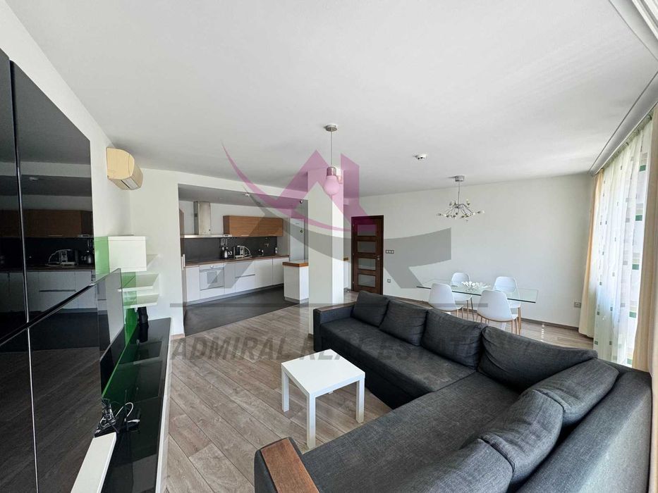 Дава се под наем Тристаен апартамент в Варна, Център - 115 кв.м за 1100 € - Снимка #1