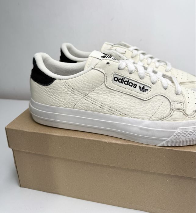 Adidas Continental Vulc (42) 27см. Сникърси