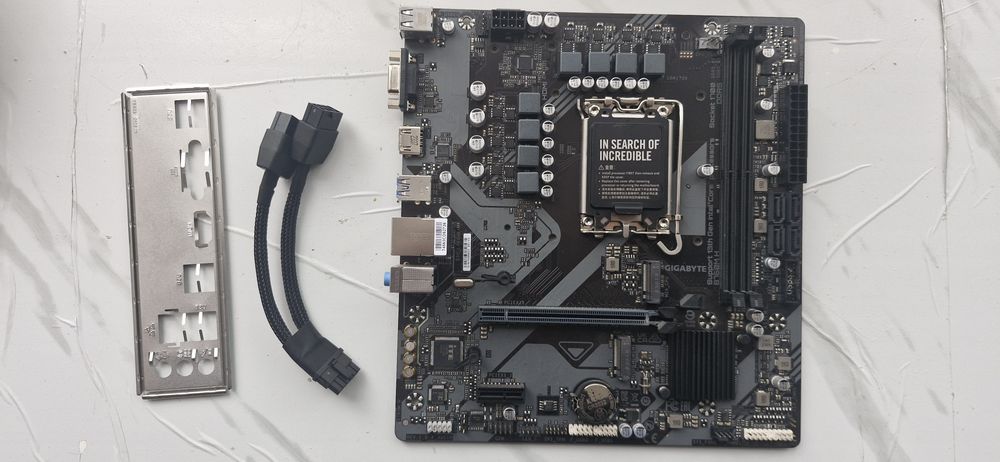 Материнская плата B760M H DDR5