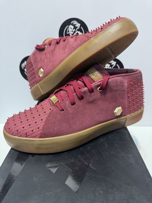 Сникърси NIKE LEBRON X||| LIFESTYLE .Номер 42.5