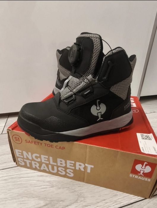Încălțăminte/Bocanci/Ghete de protecție S1. Nakuru MID STRAUSS Nr.39
