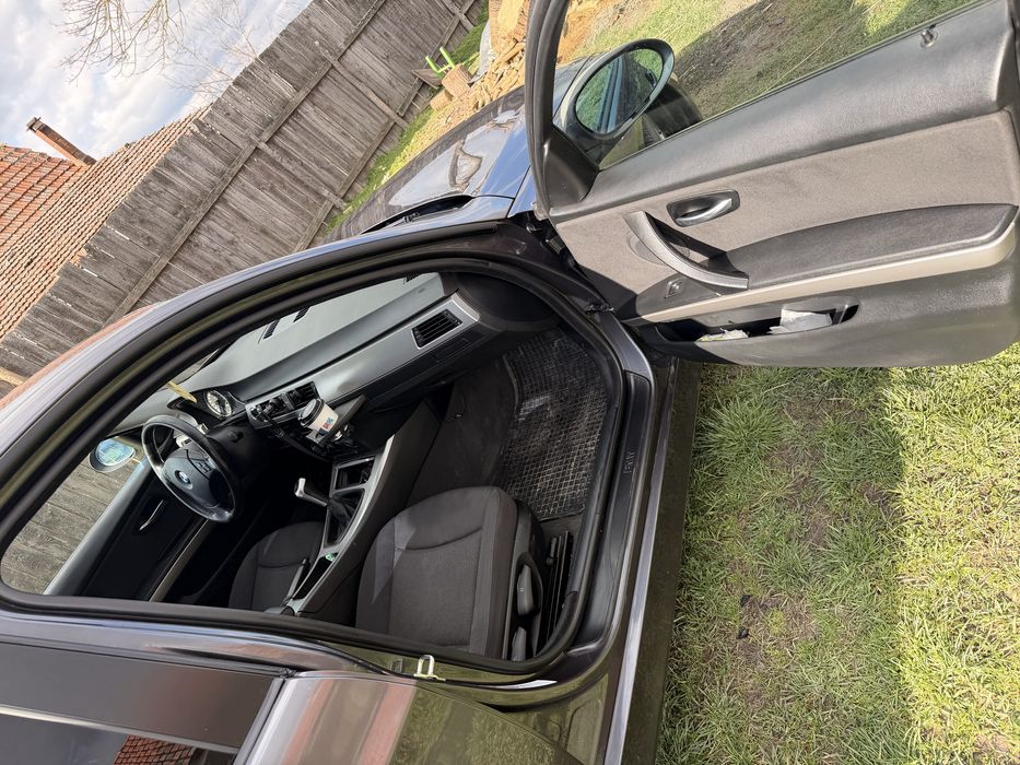 Vând sau schimb Bmw seria 3  e90în stare foarte buna