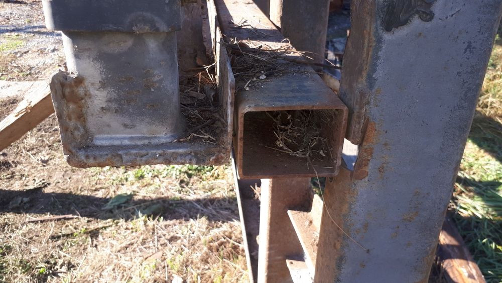 Продавам метална конструкция за каросерия от ИВЕКО