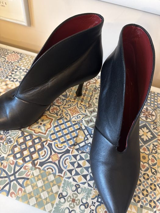 Кожени боти черни Lasocki