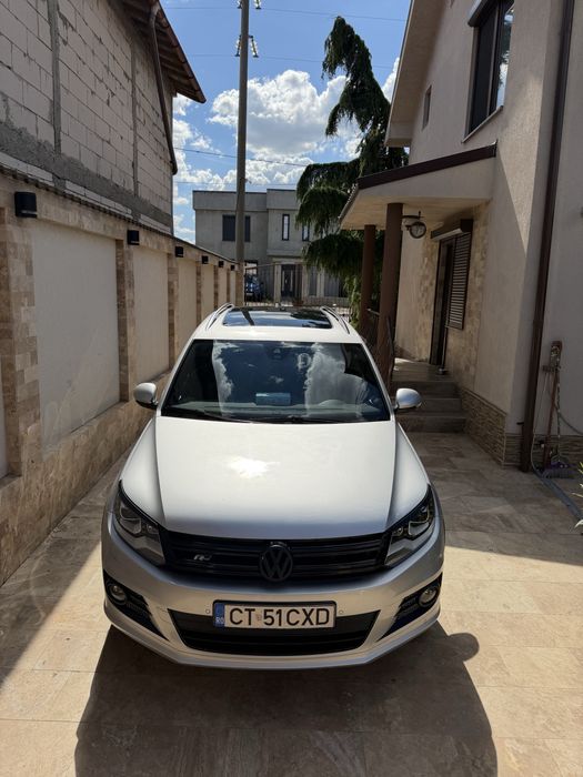 Volkswagen Tiguan R-Line 2.0 TDI 177 CP DSG 4Motion – Configurație de top | Unic proprietar în România