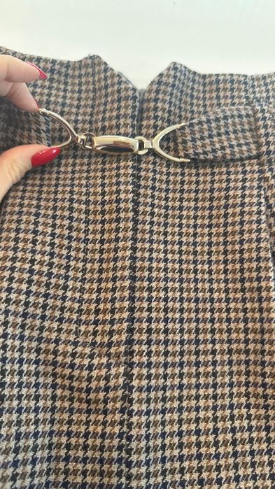 Вълнена пола Maje