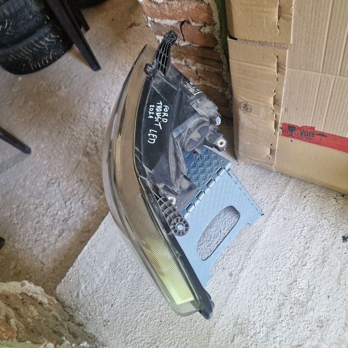 Ford Transit LED 2021 ляв фар