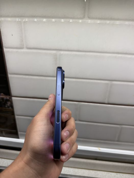 iPhone 17 pro 256ГБ, 99% АКБ, esim
