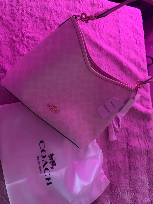 Дамска чанта Coach