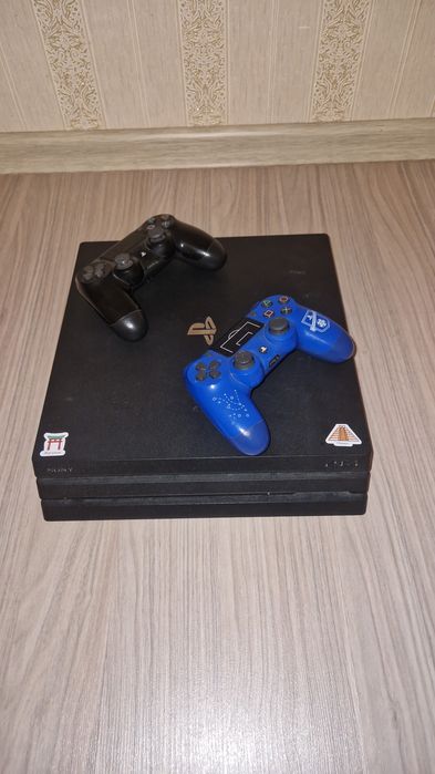 Ps4 pro / PlaysStation 4 Pro/ 1 тб 2 джойстик