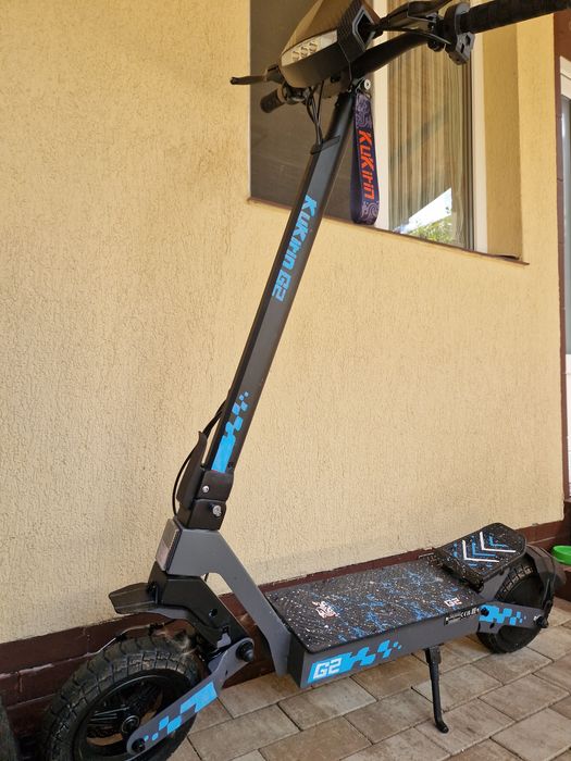 Vând trotinetă electrică Kukirin G2, în garanție,aproape nouă