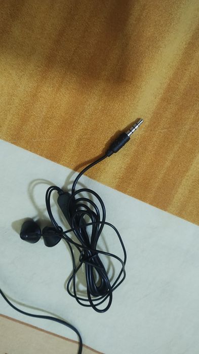 Чисто нов телефон"Алкател"