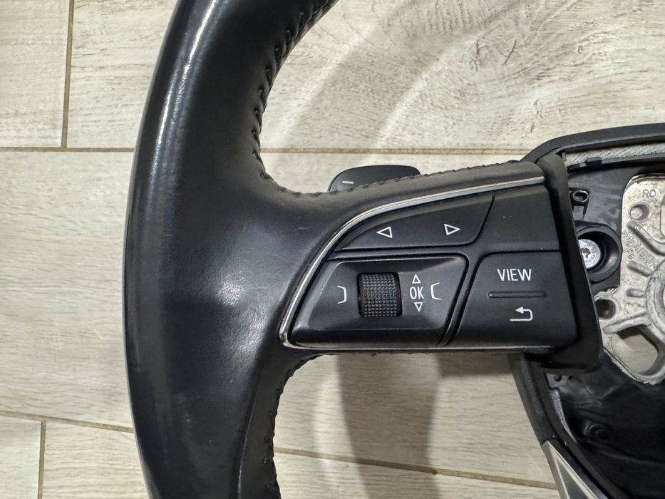 Волан Audi A4 Audi A5 Audi Q2 Audi Q3 Audi Q5 Audi Q7 Audi Q8