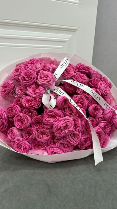 Пионовидные розы