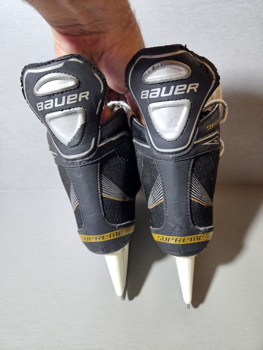 Patine hochei 3003 Bauer , marime 33.5, lungime interioara 21cm.