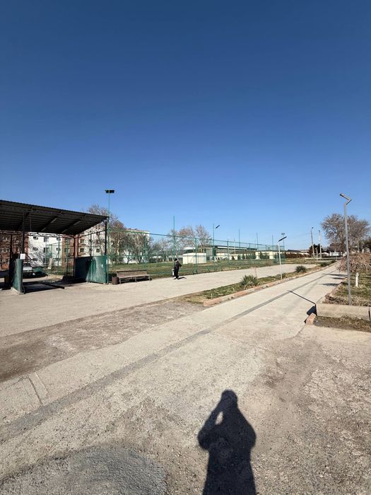 Продается земля в доль центральной дороги г.Чирчик