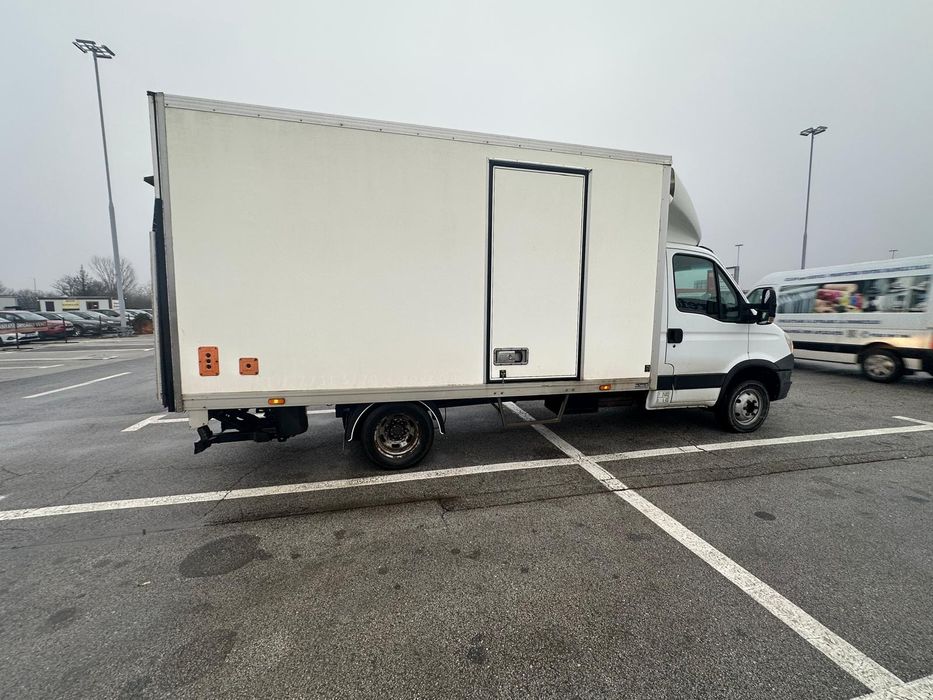 Iveco daily AUTOMATĂ FRIGORIFIC 3,5T [ 258000] KM REALI