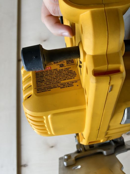 DeWalt DCS 574 Made in Мексика