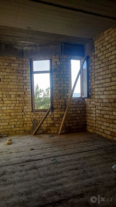 Срочно продаётся каробка 3 комнатная