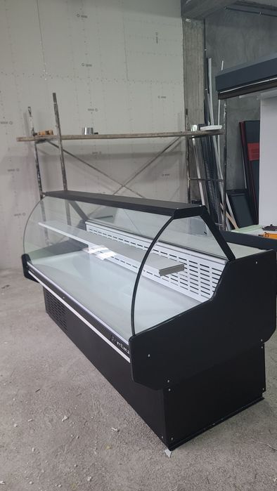 Витрина холодилник