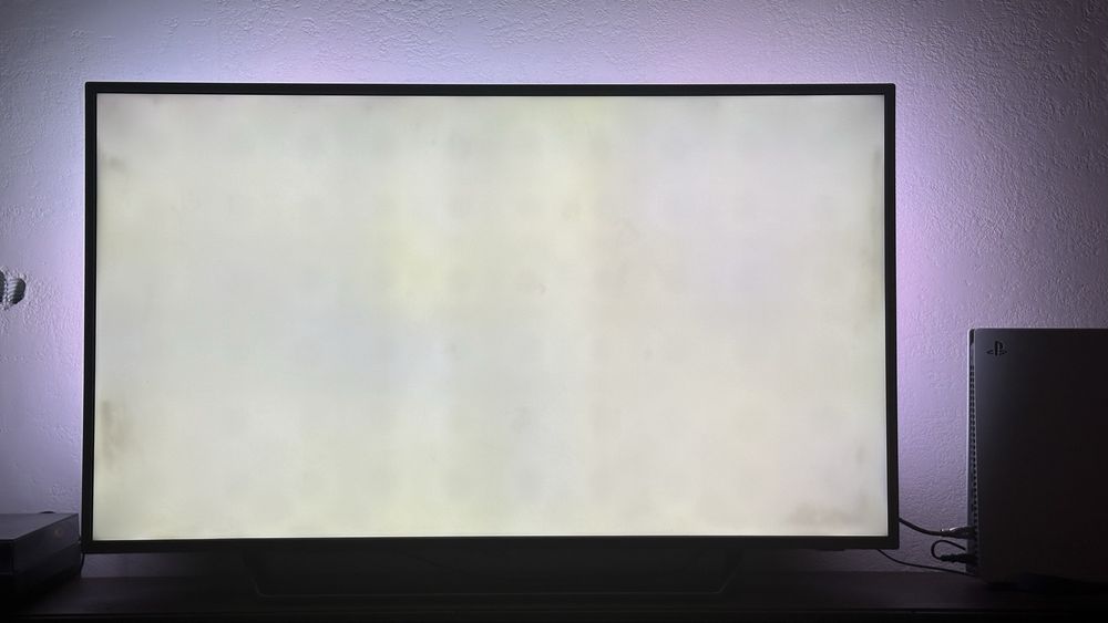 55" Philips 4K Ultra HD Android TV с 3-странен Ambilight