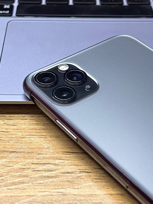 iPhone 11 Pro Max, (256 Gb) в рассрочку от $28 в месяц