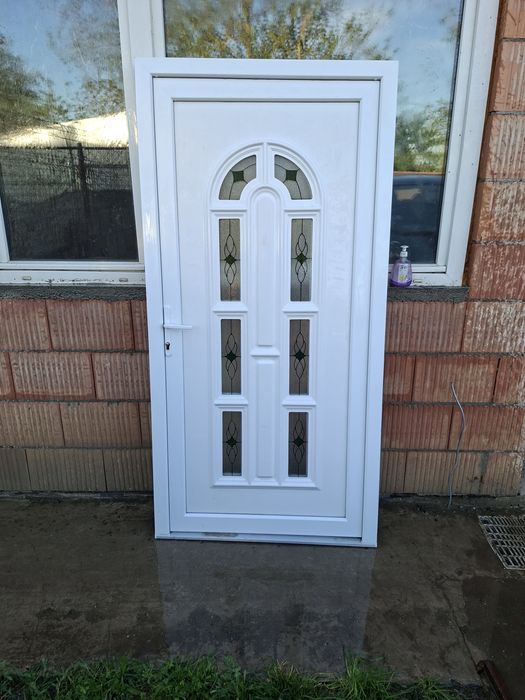 Ușă termopan intrare