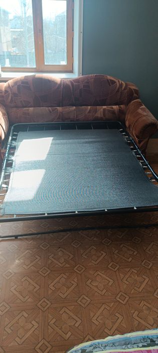 Диван и два кресла