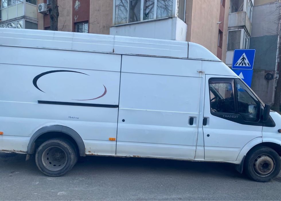 Vand  Ford transit pret negociabil