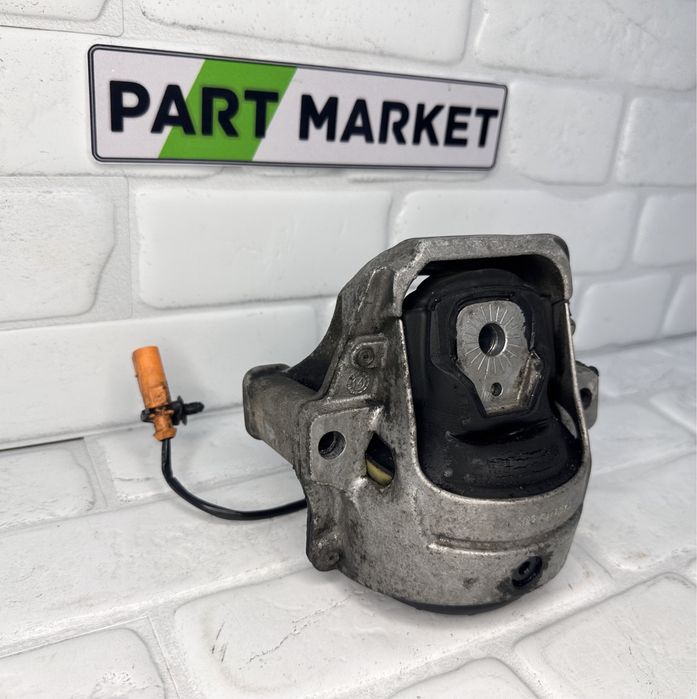 Тампон двигател AUDI Q5 SQ5 8R0199381 8R0199381AQ