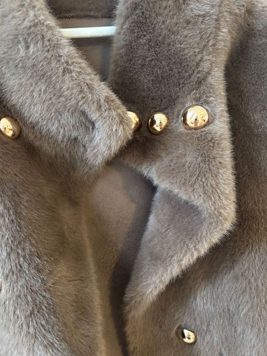 Дамскопалтенце с мек косъм размер  36