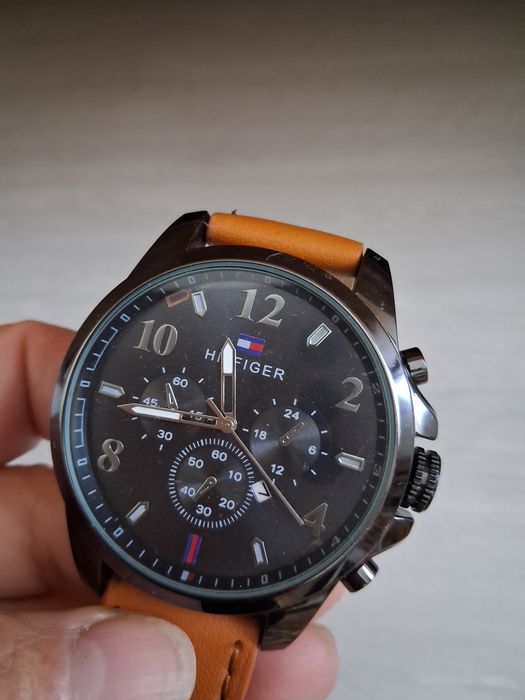 Vand Ceas Tommy Hilfiger  Barbati Stare impecabila