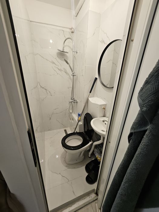 Garsoniera de vanzare