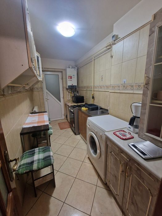 Închiriez apartament 3camere în suceava
