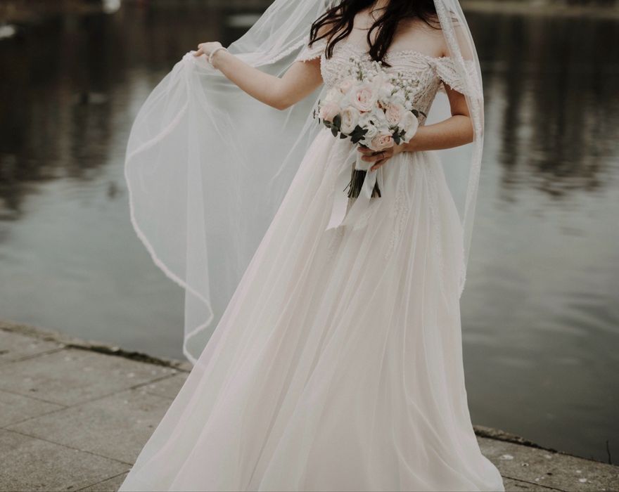 Rochide de mireasa stil printesa