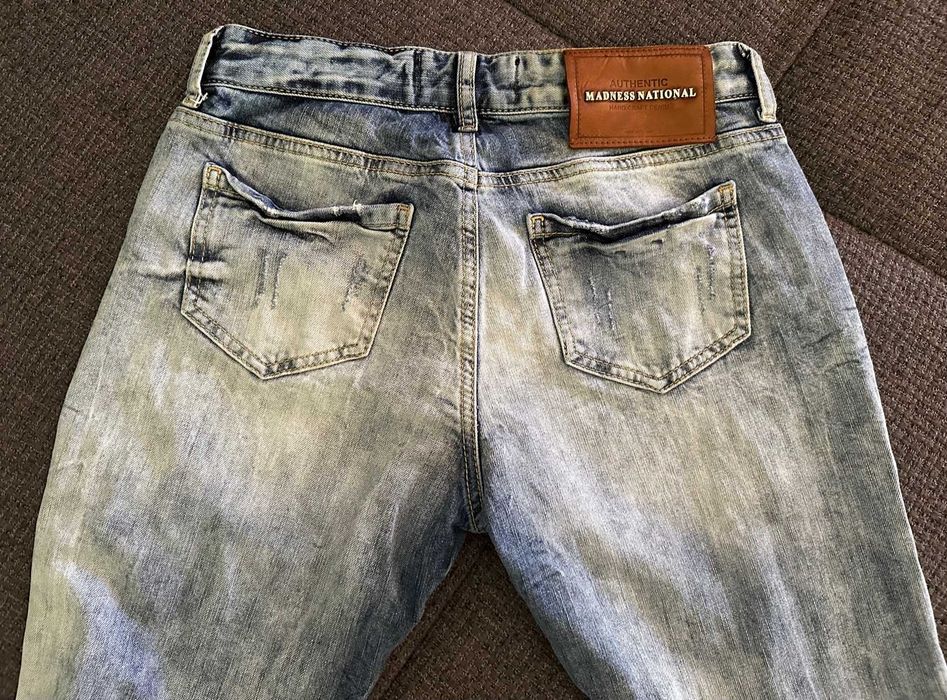 Продавам Дамски дънки