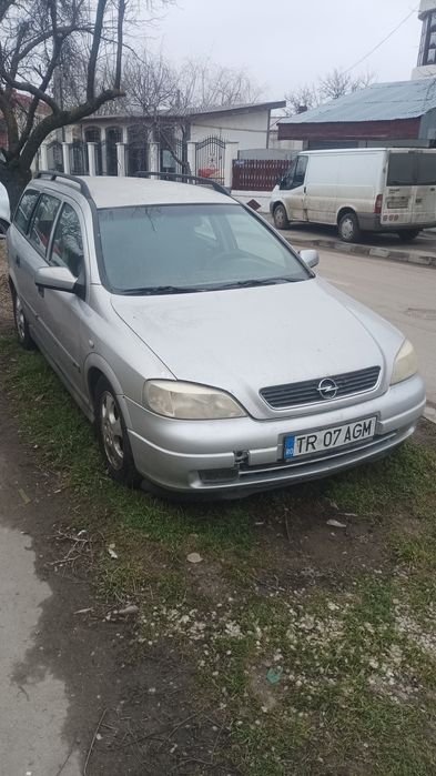 Vând Opel Astra g
