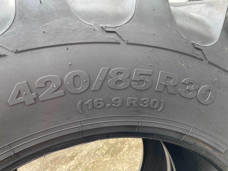 Anvelope radiale noi rezistente 16.9R30 cauciucuri 420/85R30 OZKA