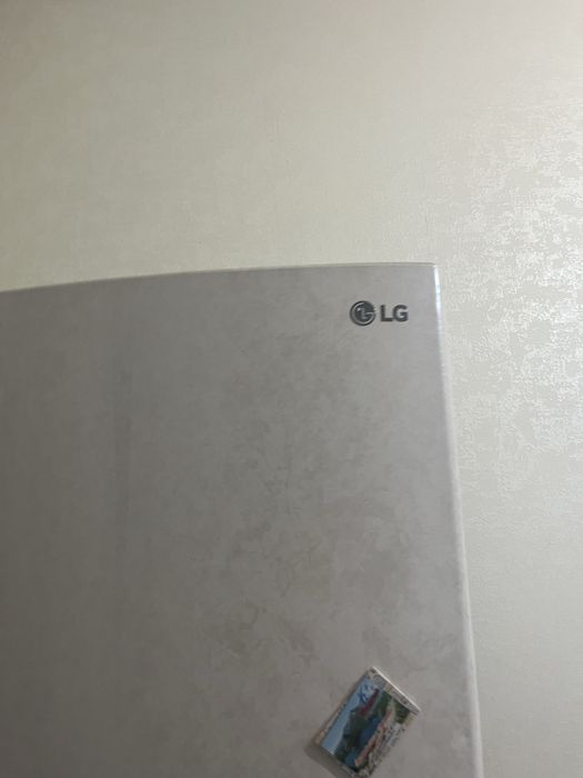 Холодильник LG б/у
