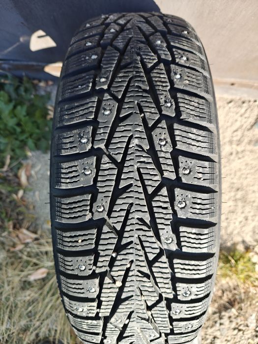 Продам комплект дисков с резиной.