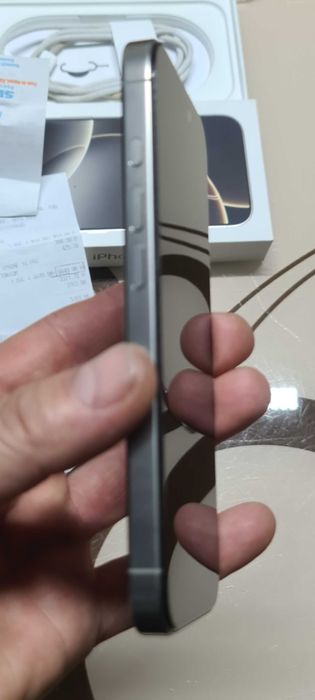 iPhone 16 Pro Natural Titanium 256Gb 95%baterie /in garantie IMPECABIL