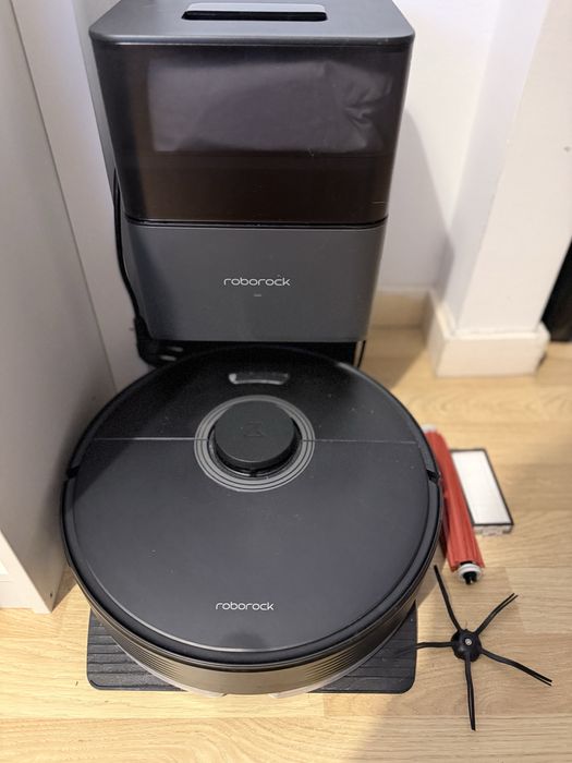 Aspiratorul robot Roborock Q7 Max