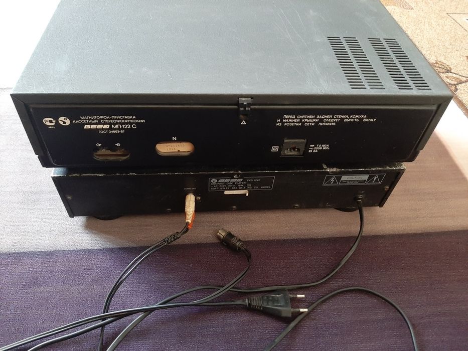 Магнетафон  касетный