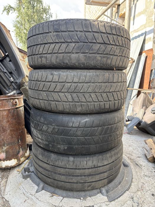 Продам комплект шин 195/45/16