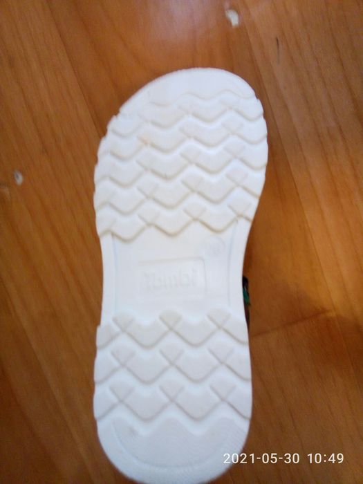 Сандали новые 26 размер