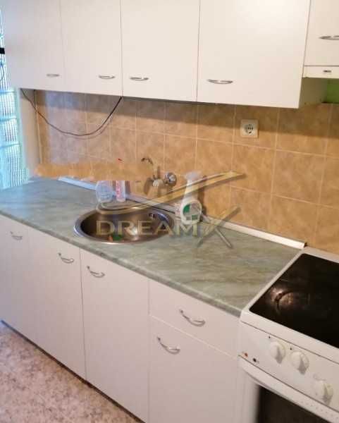 Тристаен апартамент под наем в Пловдив! 71051737