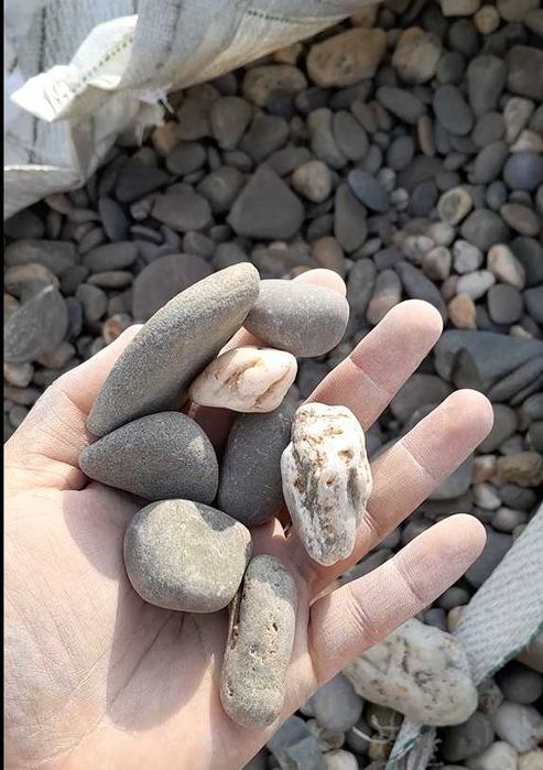 Галька из белого мрамора