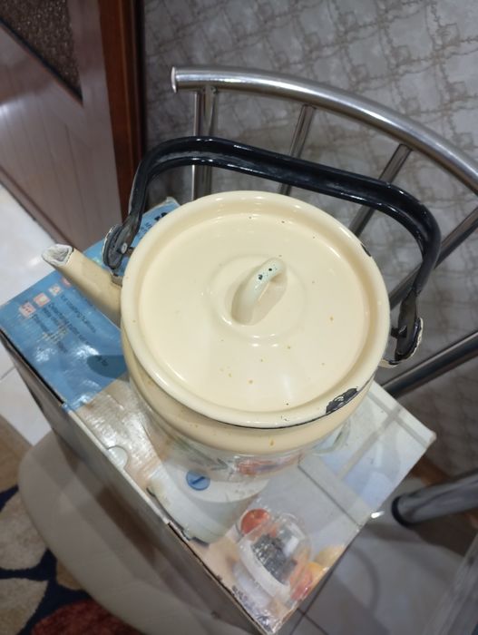 Чойнак эмалированный 2.5 литр