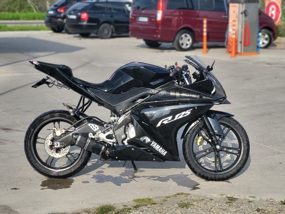 Vând Yamaha Yzf R125, cat.A1 !CITIȚI DESCRIEREA!